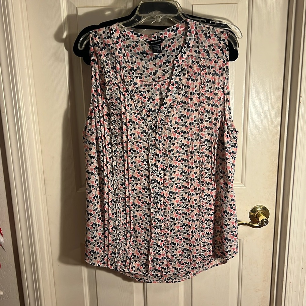 Torrid sheer heart print ruffle front tank. Size 2
